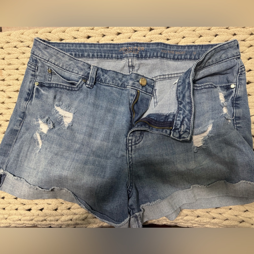 Jennifer Lopez Medium Blue Denim Shorts Mid Rise Size 16